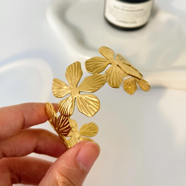 Blossom - Bangle