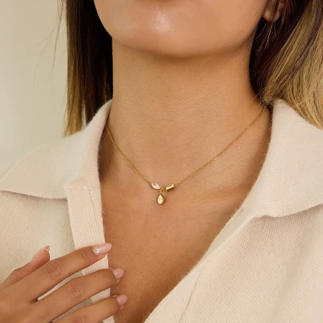 Precious - Necklace