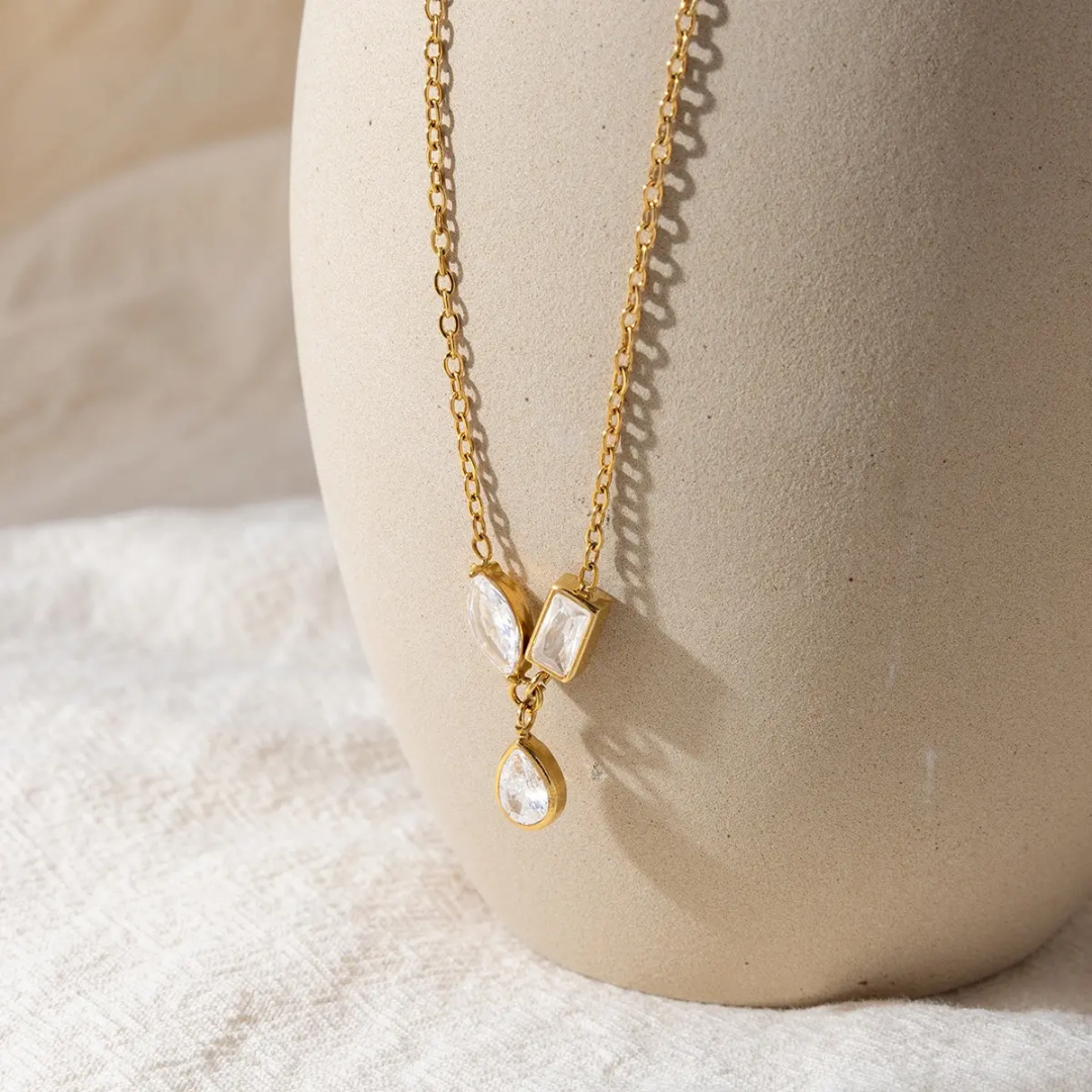 Precious - Necklace