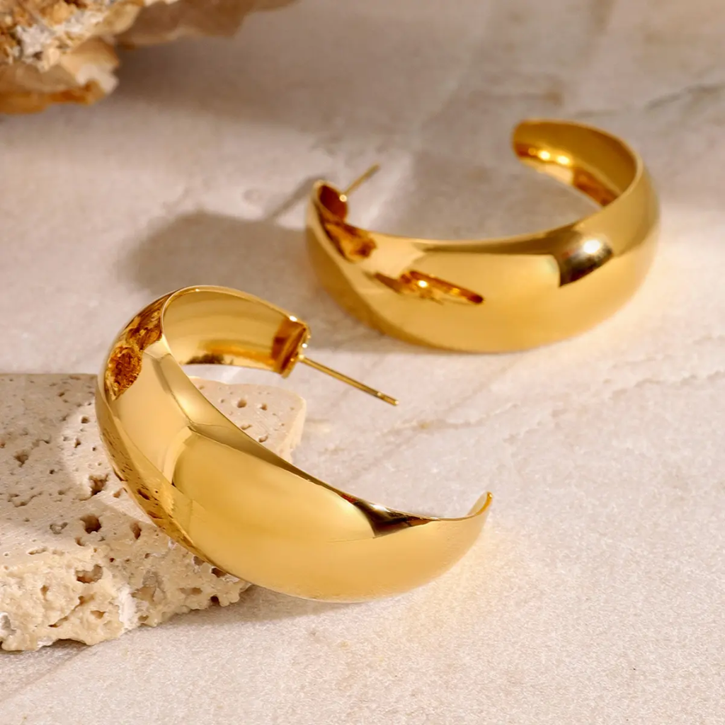 Luna Hoops - Earrings