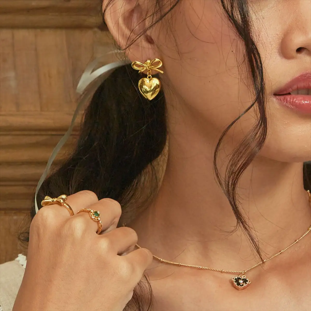 Adora - Earrings