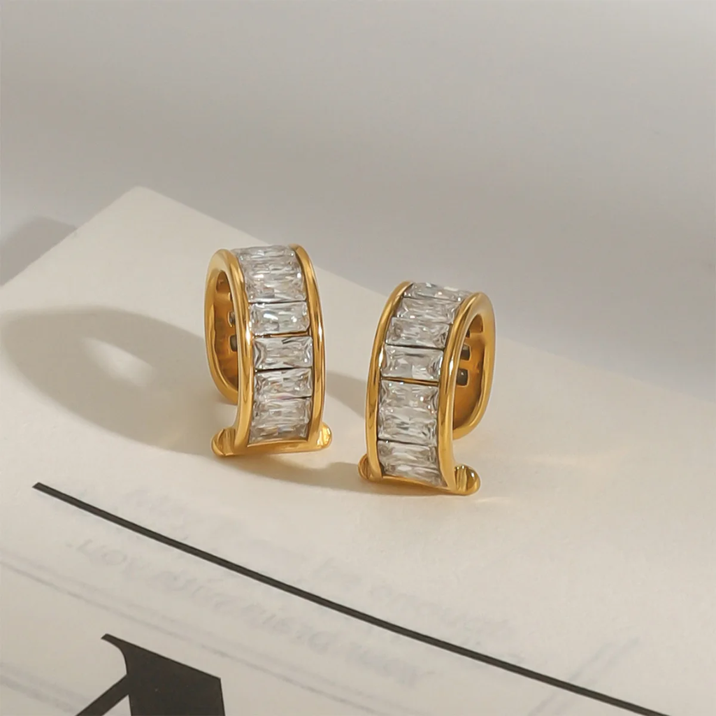 Studded - Earcuffs