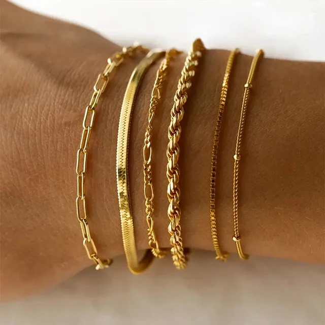 Fashionable - 6 Bracelets Set