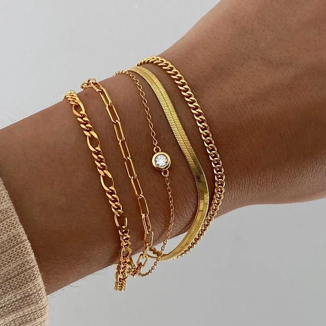 Classy - 5 Bracelets Set