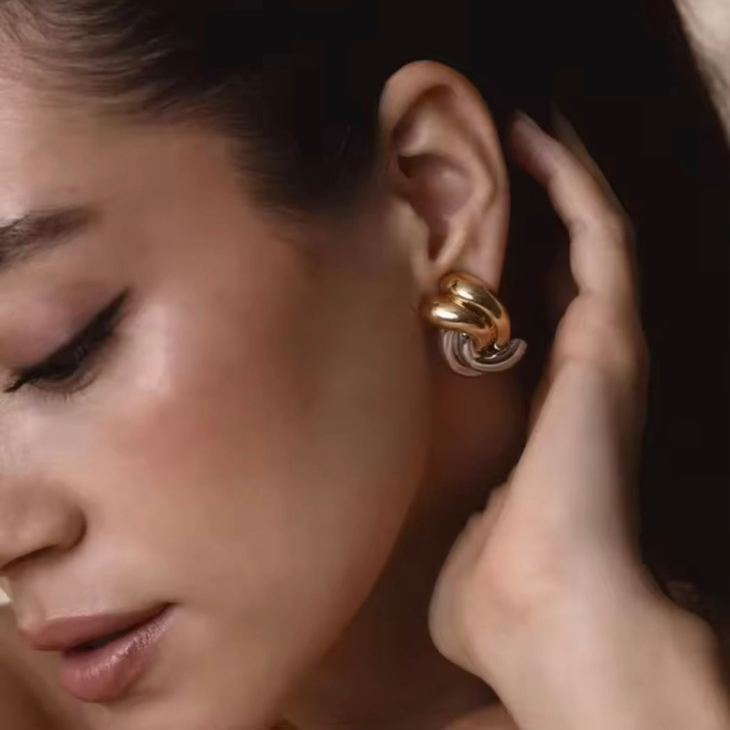 Duo Knot - Earrings (Gold & Silver)