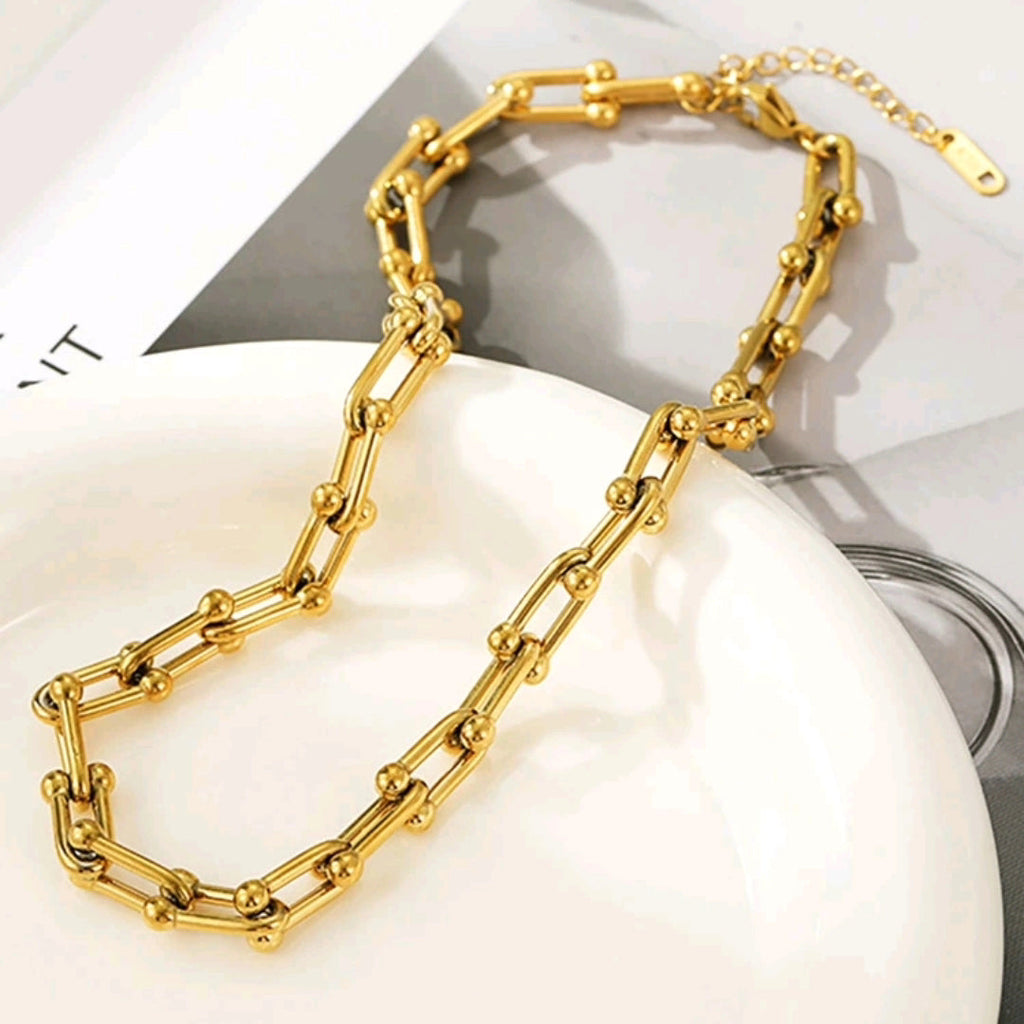 Statement - Necklace
