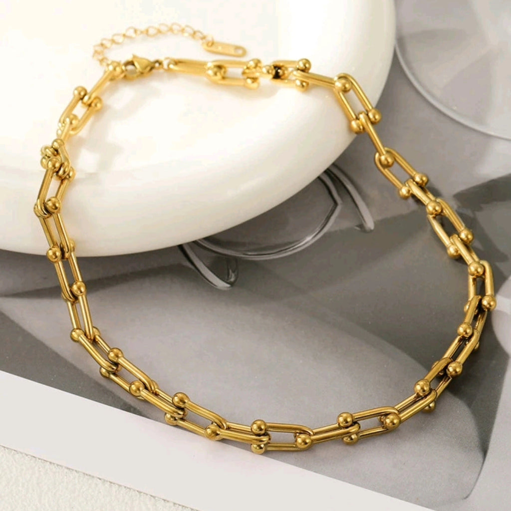 Statement - Necklace