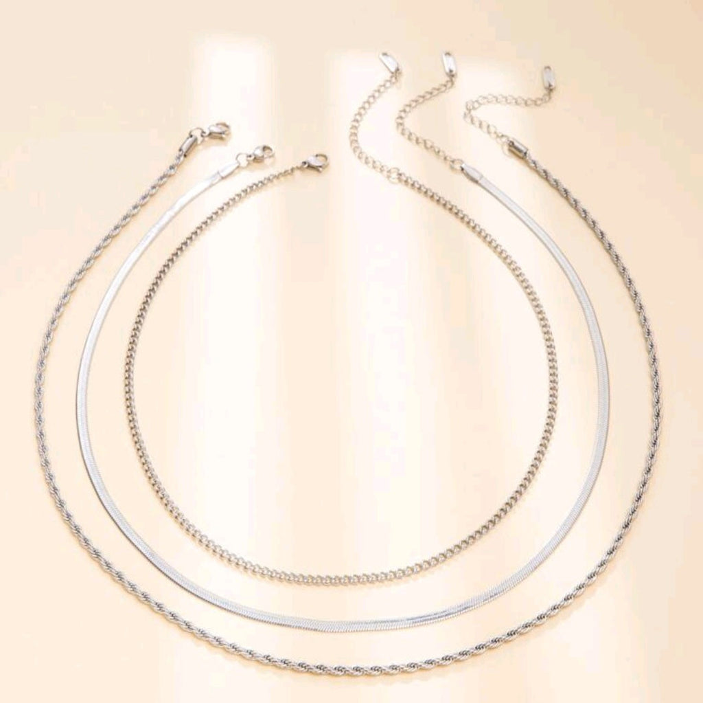 Classy - Set of 3 Silver Necklaces