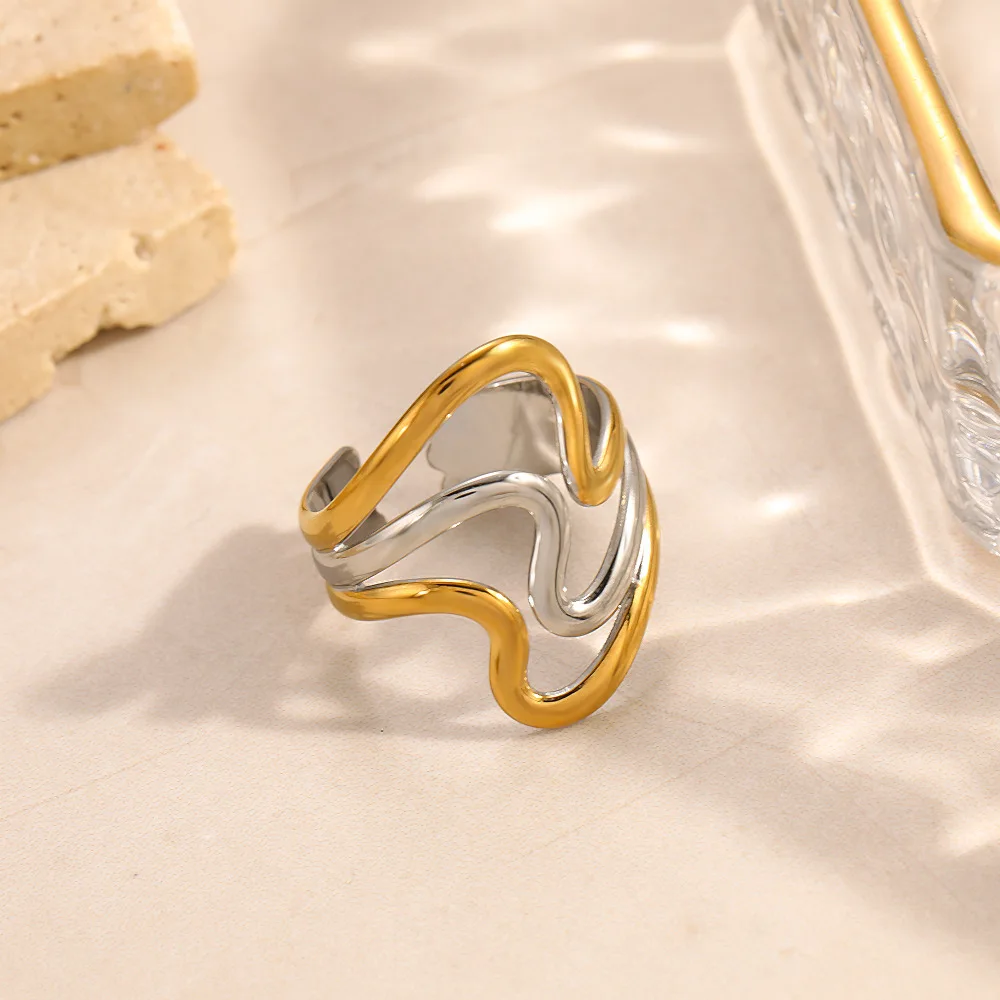Stylish - Gold & Silver Ring