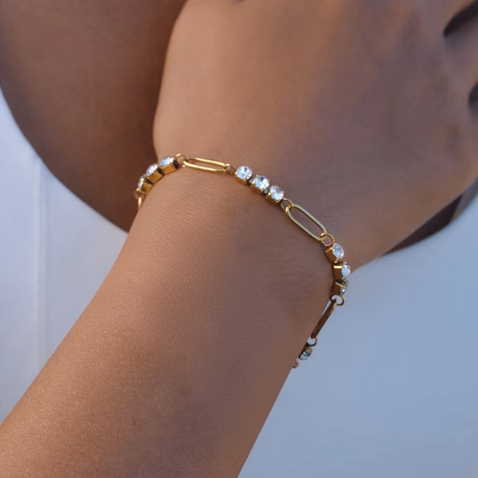 White Gems Paperclip - Bracelet