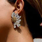 The Daisy - Earrings