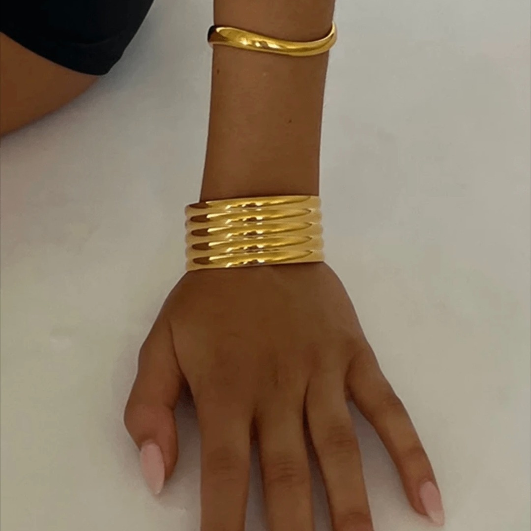 The Wavy - Bangle
