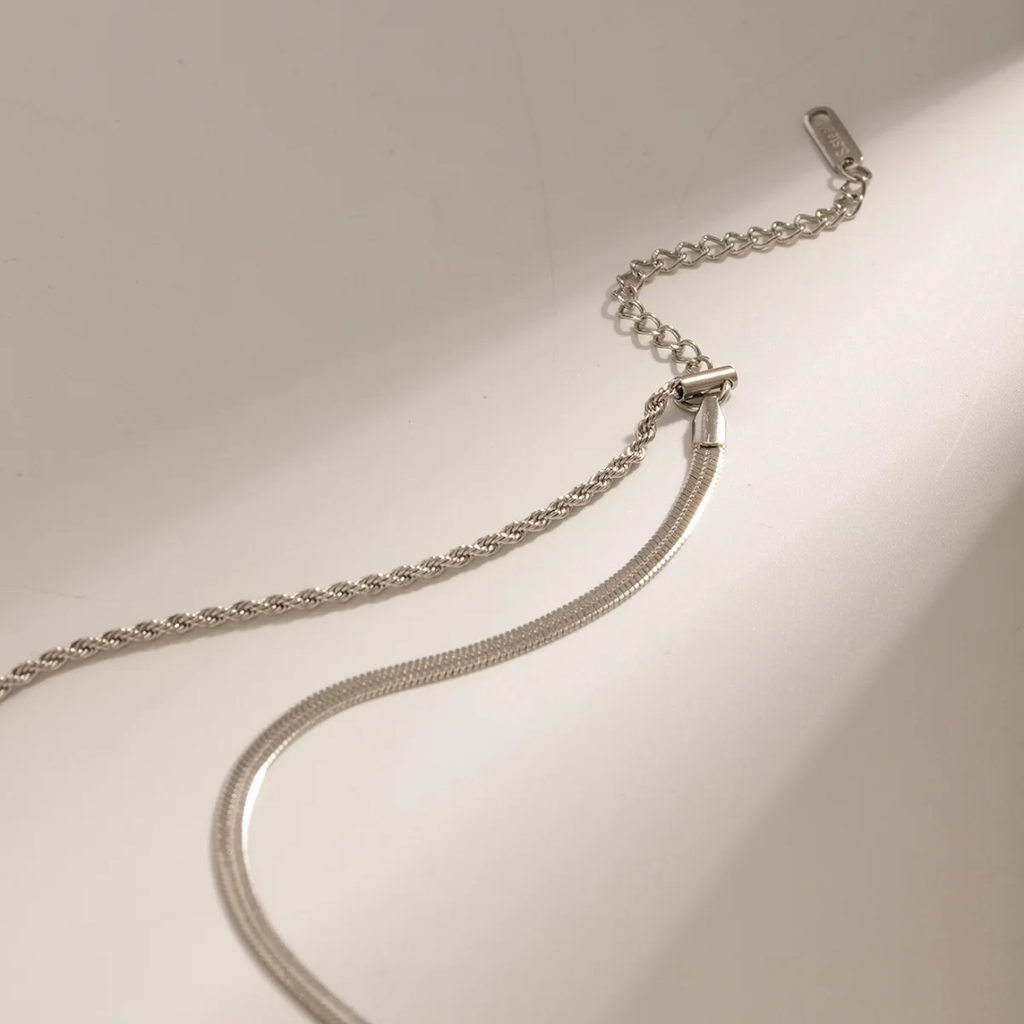 Summer Elegance - 2 Layers Silver Necklace