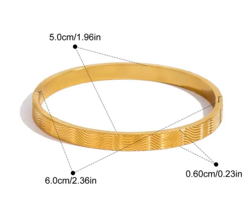 Waves of Love - Bangle
