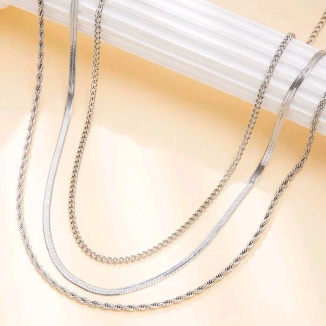 Classy - Set of 3 Silver Necklaces
