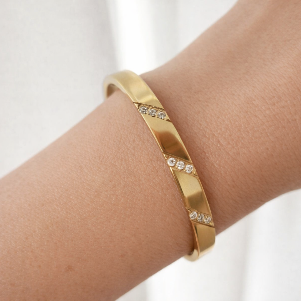 Classy - Bangle