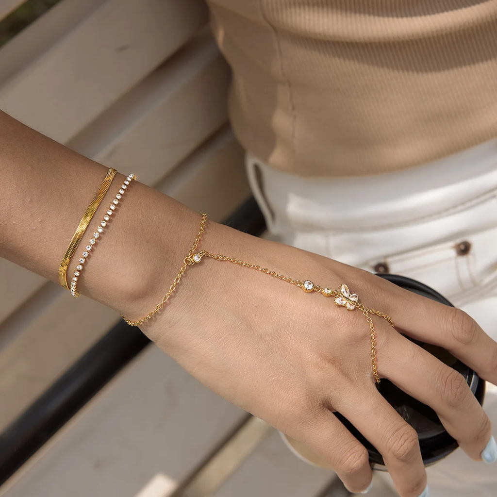 Golden Flutter - Hand Chain