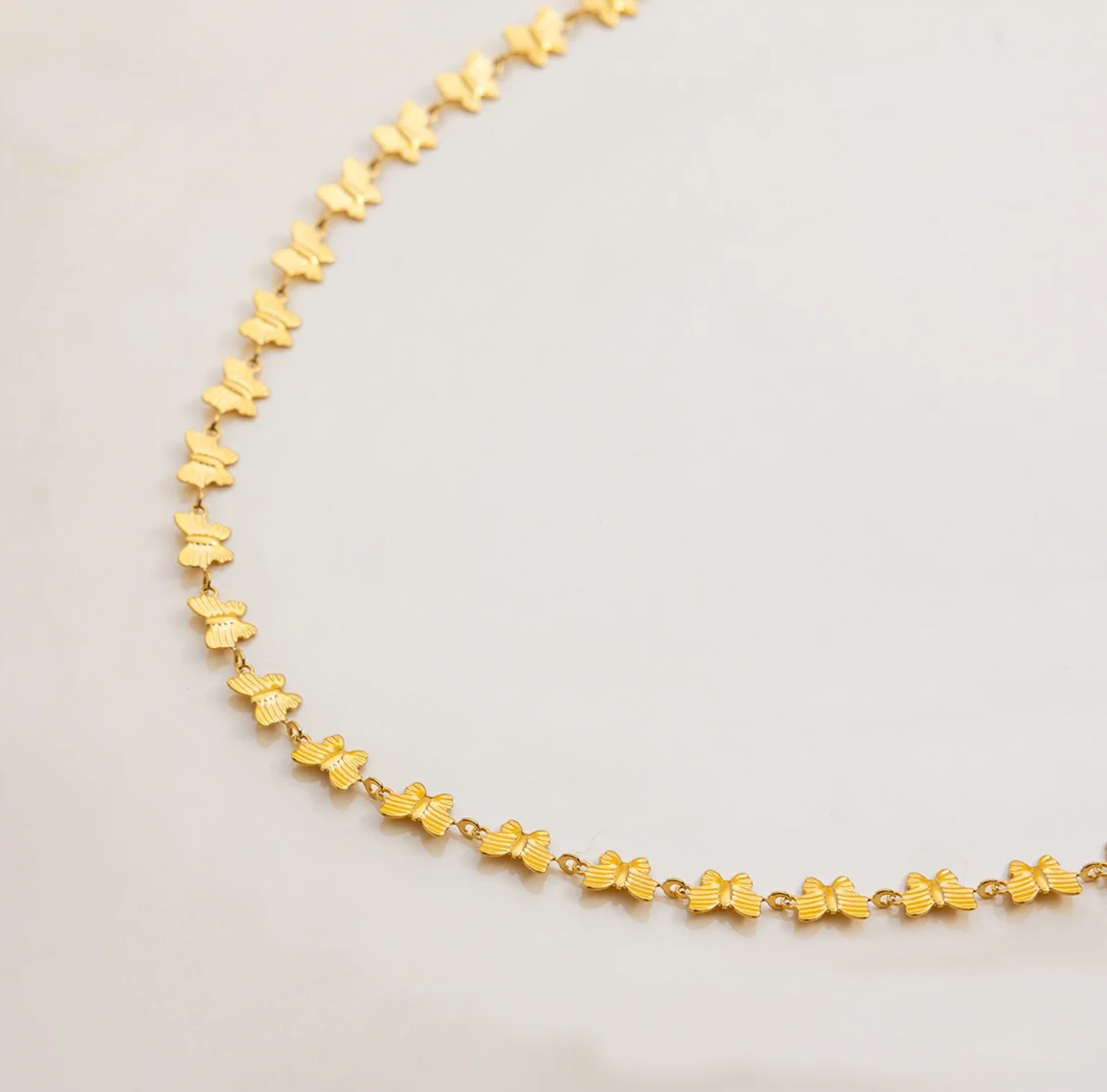 Flutter - Necklace