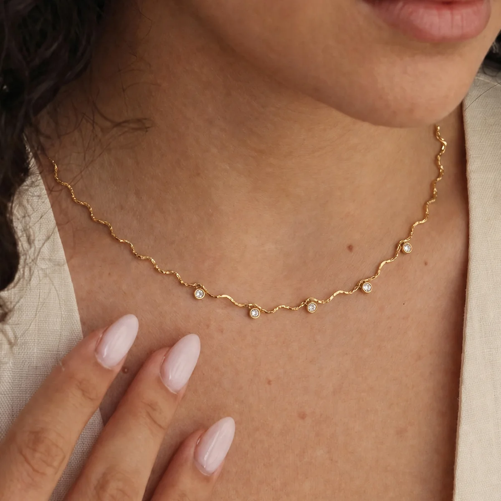 Studded Waves - Necklace