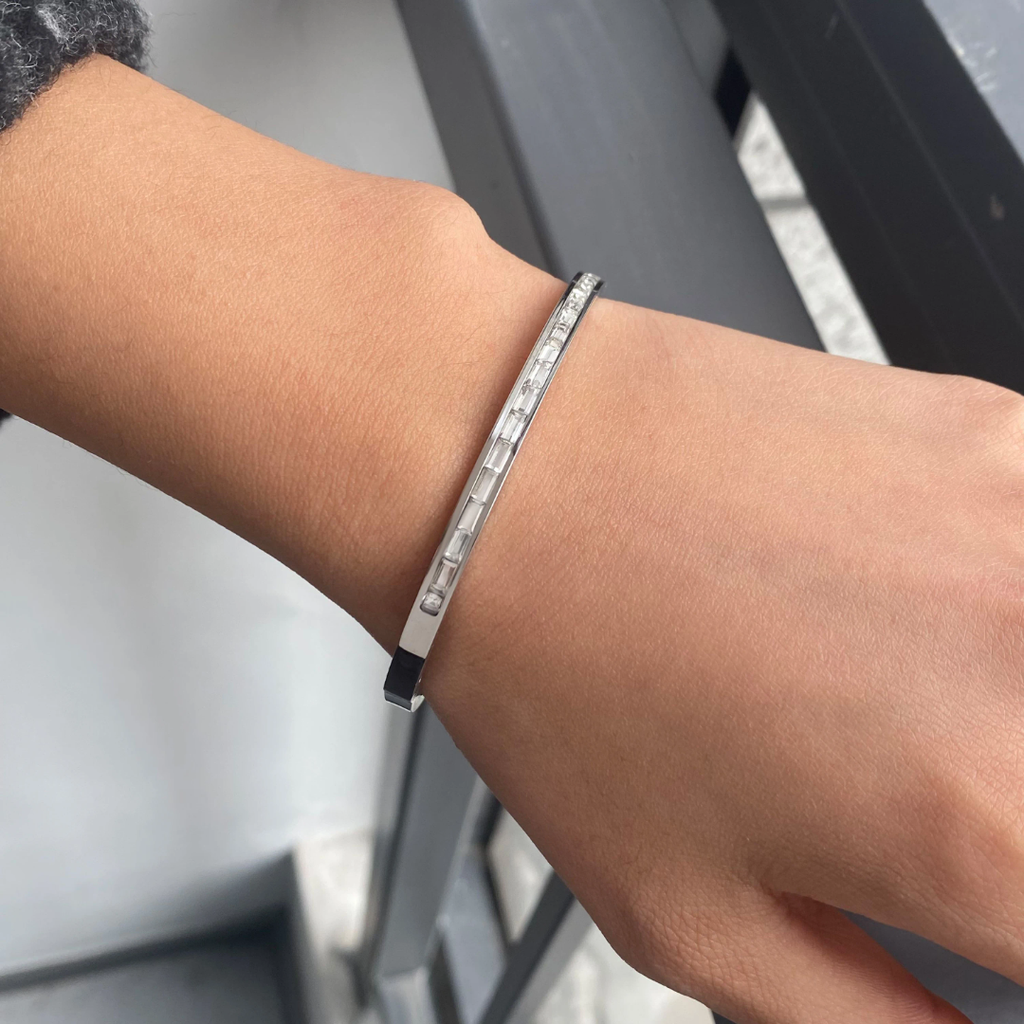 White Shimmer - Silver Bangle