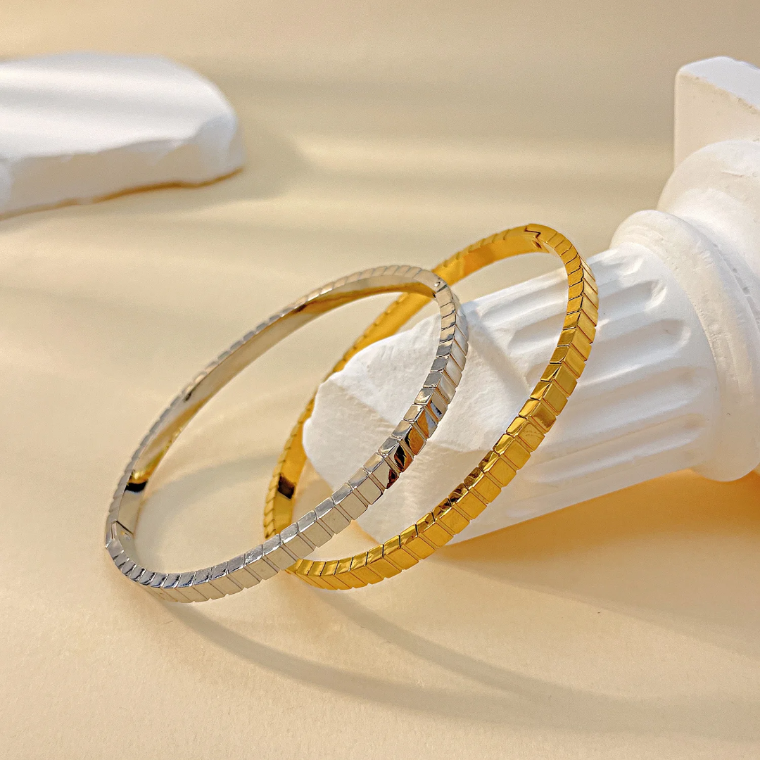Geometry - Silver Bangle