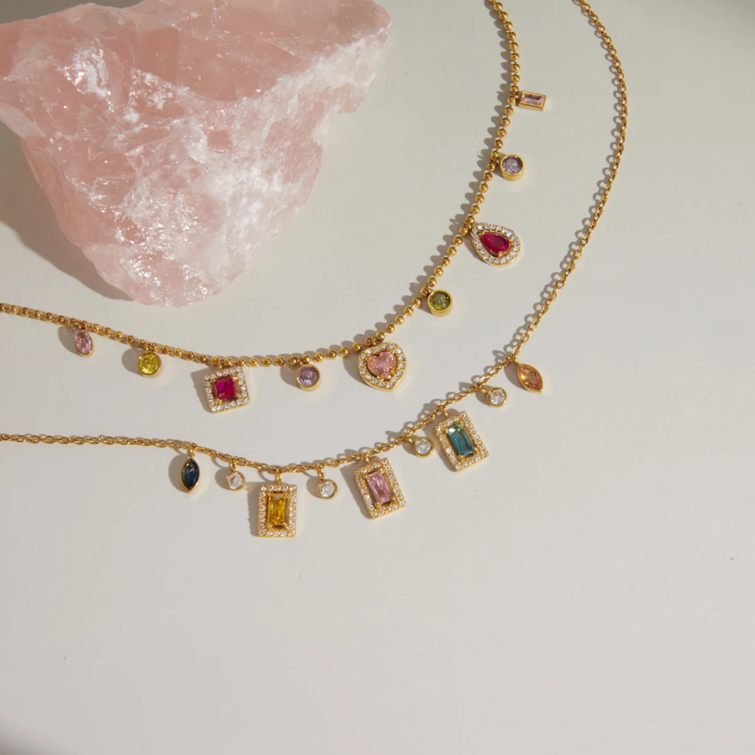 La Vie En Rose - Necklace